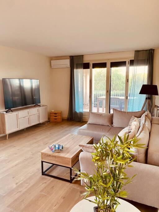 Le Marine 4 Apartment Cogolin Ngoại thất bức ảnh