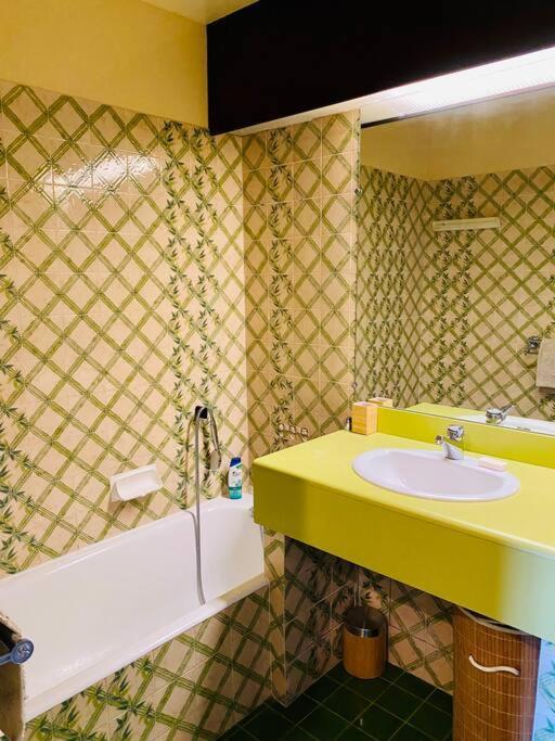 Le Marine 4 Apartment Cogolin Ngoại thất bức ảnh